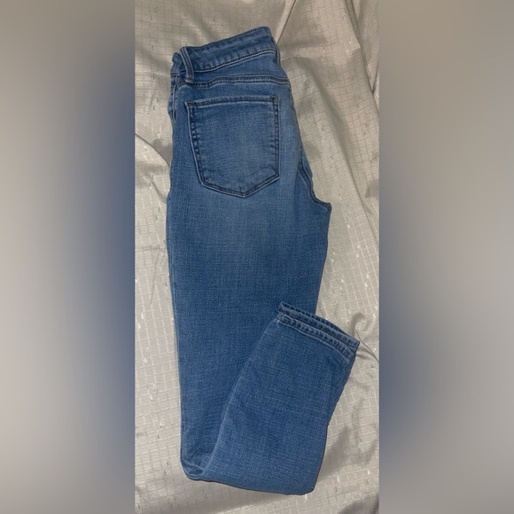 GUC Lucky Brand Lolita Crop Women’s Blue Jeans - Picture 2 of 9